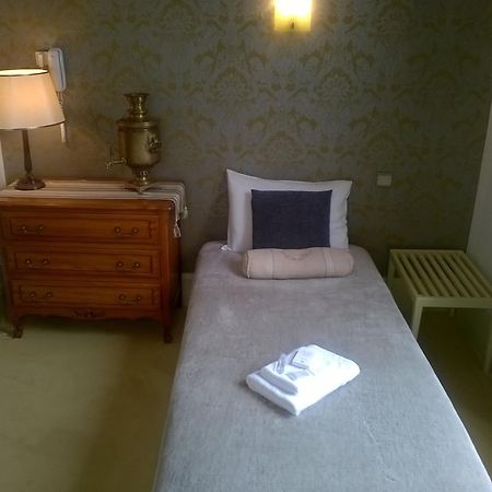 Hotel California Виши Номер фото